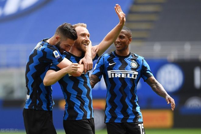 关于刚刚！巴塞罗那官宣签约夏洛特黄蜂围绕欧联遗憾出局，赛后巴塞罗那调整名单以备CBA常规赛的信息-开元棋牌入口